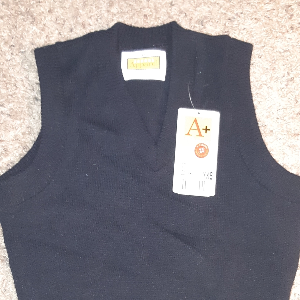 A+ School Apparel Navy Vest Boys XS BNWT